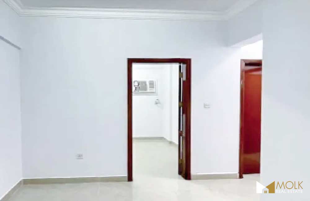 Appartement 2 chambres non meublé pour famille à Old Ghanim, près de Sanaa Signal