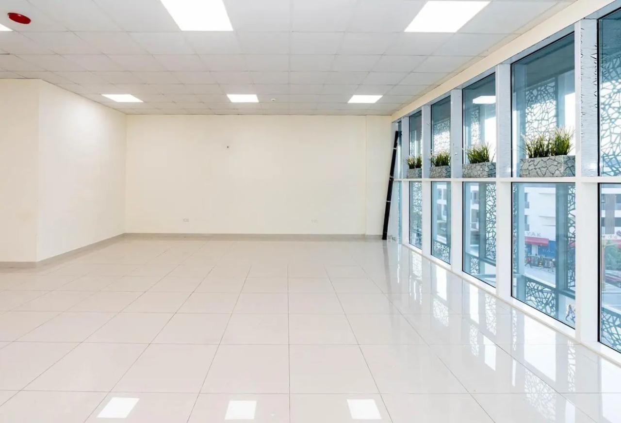 Bureau équipé à louer à Al Ain Center, Salwa Road