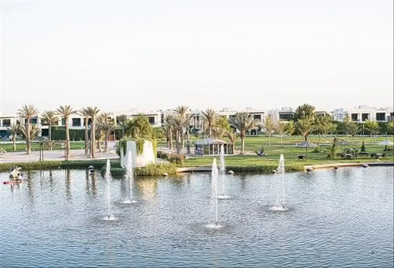 Appartement hôtelier à louer à Salwa Road - Complexe hôtelier 5 étoiles