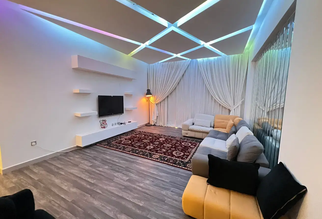 Appartement 1 chambre entièrement meublé récemment rénové à Lusail Fox HILLS