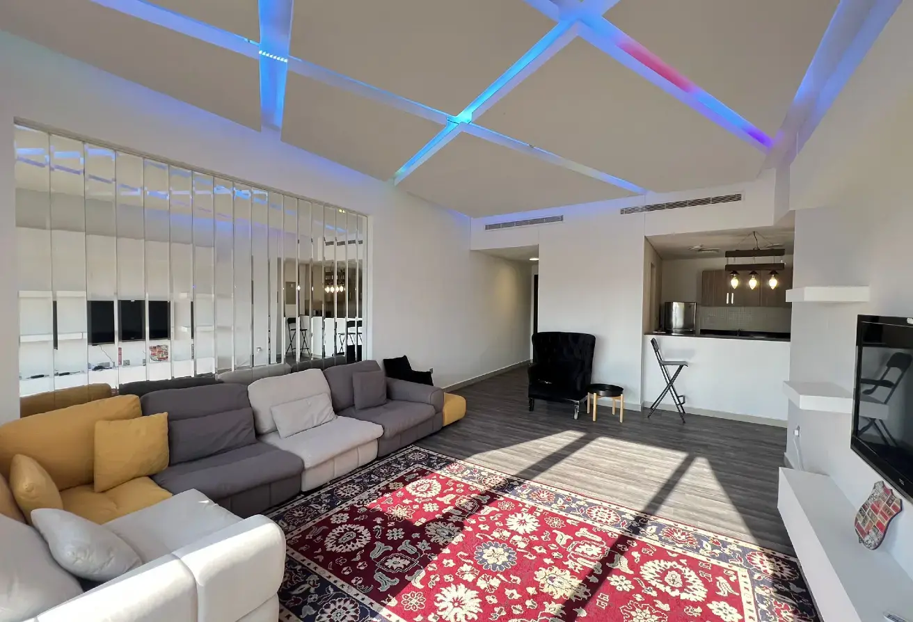 Appartement 1 chambre entièrement meublé récemment rénové à Lusail Fox HILLS