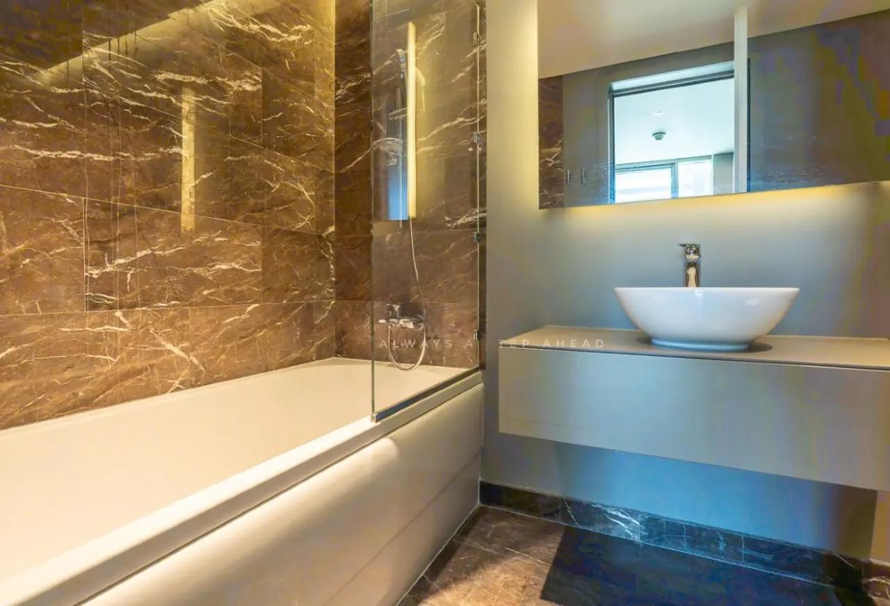 Maison de ville prête à emménager avec vue sur la mer à Lusail Marina